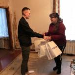 «Единая Россия» поддержала семью погорельцев из Ермишинского района