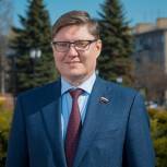 Андрей Исаев поздравил сотрудников республиканской службы занятости с профессиональным праздником