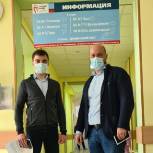 Единороссы провели очередную акцию по сдаче донорской крови