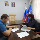 Волонтер-медик Алексей Гапонов подал документы на участие в предварительном голосовании
