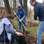 В Новгородской области единороссы массово вышли на субботники