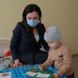 Зумруд Бучаева посетила отделение онкологии и гематологии Детской республиканской больницы