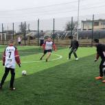 При поддержке «Единой России» в Крыму прошли футбольные матчи для детей и взрослых