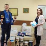 Депутат Мособлдумы передал в психоневрологический диспансер Люберец краску и кисти  для покраски забора и здания