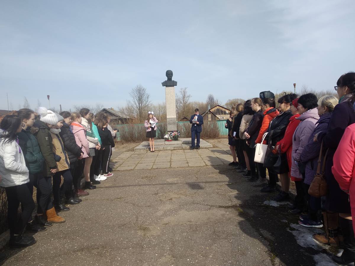 В День космонавтики в Ильинском районе состоялся митинг-концерт,  посвященный 60-летию первого в мире полета человека в космос, совершенного  Юрием Гагариным