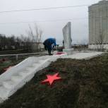 Агаповские единороссы привели в порядок памятники Великой Отечественной войны
