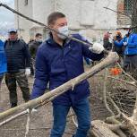 «Единая Россия» вместе с Минстроем провела Всероссийский субботник в регионах