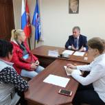 Алтайские единороссы возобновляют очный прием граждан по всему краю