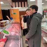 Депутат Мособлдумы Сергей Маликов провел мониторинг магазинов в Красногорске