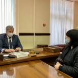 Ремонт сети водоотведения, благоустройство территорий, организация маршрута школьного автобуса: Владимир Ходырев провел прием граждан