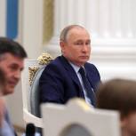 Владимир Путин поддержал инициативу липчанки о внедрении в школах «советников директора по воспитанию»