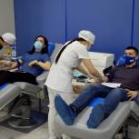 В Башкортостане партийцы приняли участие в акции по сбору донорской крови