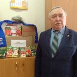Новоторъяльские единороссы помогли собрать семена овощных культур для Донбасса