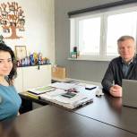 Депутат Мособлдумы Дмитрий Дениско принял обращение об открытии библиотеки в микрорайоне «Самолёт»