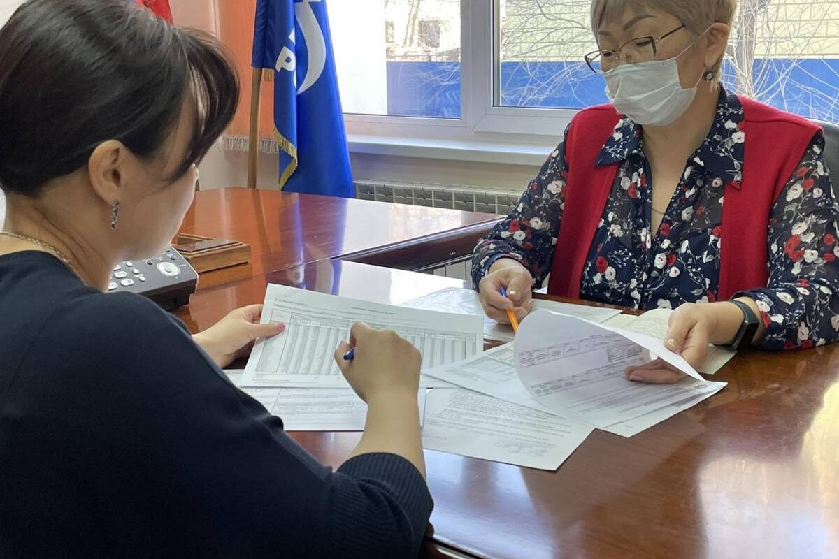 Ирина Ахандаева: " Каждому потребителю жилищно-коммунальных услуг необходимо знать свои права"