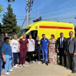 На юге страны «Единая Россия» поздравила сотрудников скорой помощи