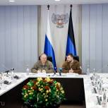 Олег Мельниченко и Денис Пушилин подписали коммюнике по итогам двусторонней встречи в Донецке
