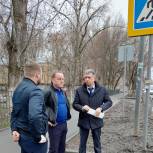 Андрей Аксенов провел мониторинг дорог в заводском районе