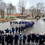 В Москве активисты «Единой России» благоустраивают места воинских захоронений и мемориалы