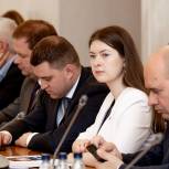 Минэкономразвития поддержало инициативу сторонников «Единой России» об исключении из реестра СО НКО за антироссийскую деятельность