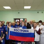 Единороссы поздравили работников скорой медицинской помощи с профессиональным праздником