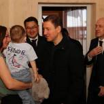 Андрей Турчак в Горно-Алтайске встретился с семьёй мобилизованного и участниками СВО
