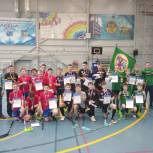 Стали известны победители фестиваля по флорболу среди школьных спортклубов Ленобласти