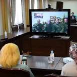 «Единая Россия» организовала телемост между бойцами в зоне СВО и их родственниками в Магадане
