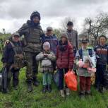 Гуманитарная помощь дошла до бойцов спецоперации и детей Луганска