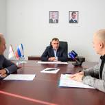 Глава Марий Эл Юрий Зайцев провел прием граждан в Региональной общественной приемной председателя Партии