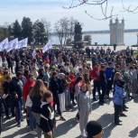 Сотни волгоградцев приняли участие в спортивном празднике в рамках партийного проекта «Детский спорт»