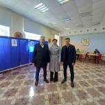 Леонид Черкесов ознакомился с работой избирательных участков