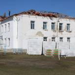«Единая Россия» проверила ход капремонта в миасской школе №28