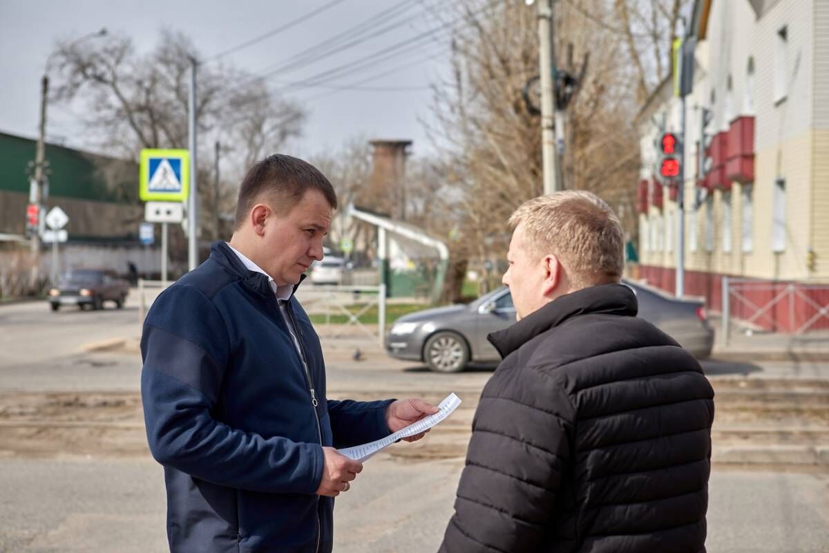 Игорь Куцак осмотрел ряд проблемных адресов в Железнодорожном округе