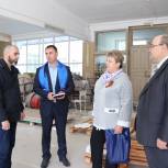 «Единая Россия» проверила ход капремонта старейшей школы Будённовска
