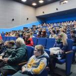«Единая Россия» организовала в Тульской области бесплатные кинопоказы для школьников