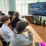 Детям Ленинского района рассказали о появлении Рунета