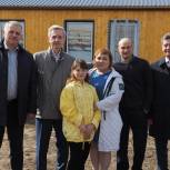 Многодетной семье из Исетского района помогли с развитием подсобного хозяйства