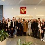 Алла Салаева организовала экскурсию по Госдуме для чувашских студентов