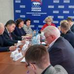 Совет руководителей фракций «Единой России» в Верховном Совете Хакасии принял решение о проведении Дня открытых дверей для школьников