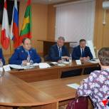 Депутат Павел Горчаков и прокурор области Андрей Тимошичев провели совместный прием граждан в Никольском районе