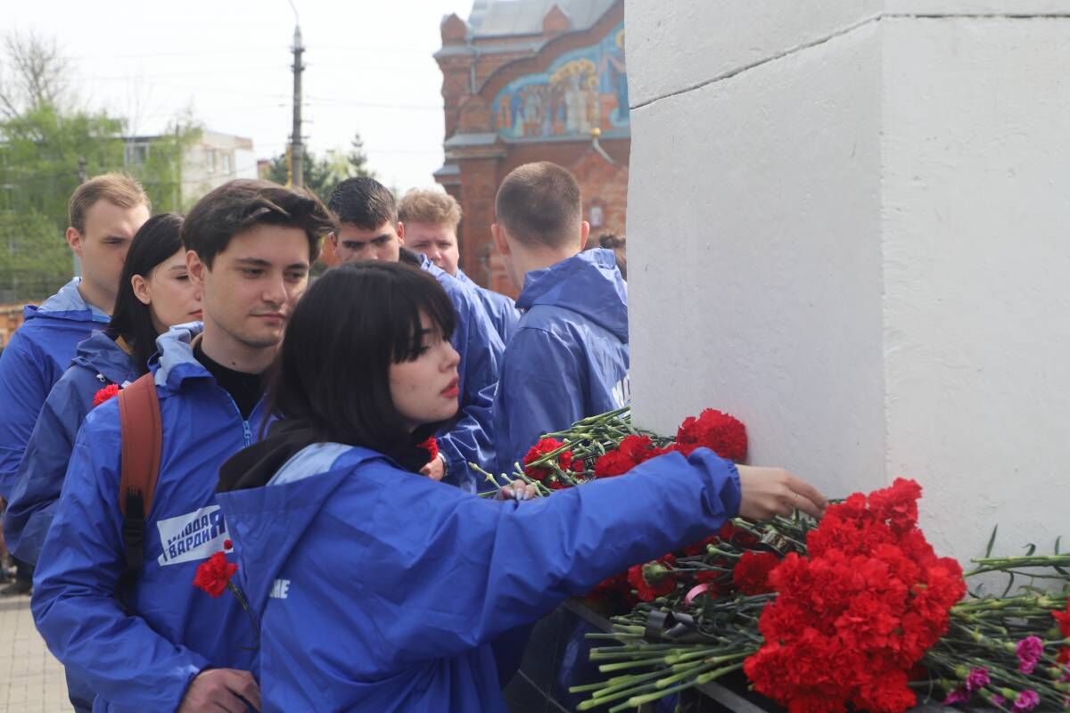 Волонтеры почтили память туляков-ликвидаторов аварии на Чернобыльской АЭС