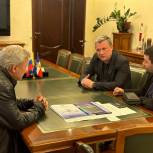 Дмитрий Ворошилов встретился с родственниками погибшего бойца