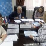 Депутаты-единороссы приняли в работу обращение добровольцев из Югры о помощи в региональных выплатах
