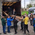 Активисты «Единой России» Москвы передали гуманитарную помощь детским домам и жителям Донбасса
