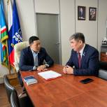 Документы на предварительное голосование подал ректор СВФУ Анатолий Николаев