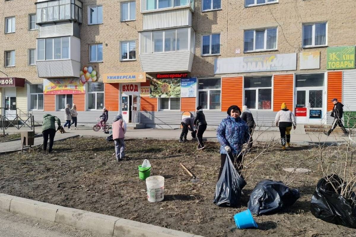 В Миассе стартовала акция озеленения