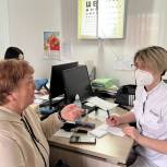 В Саратовской области при поддержке «Единой России» врачи провели выездные приёмы