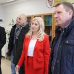 Геннадий Новосельцев проверил, как реализуются наказы избирателей в Перемышльском районе
