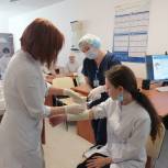 Федеральный медицинский центр посетили чебоксарские школьники